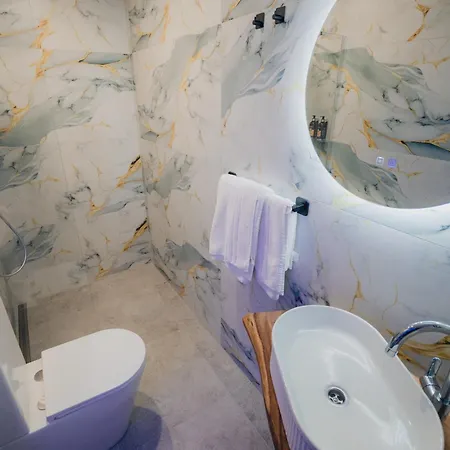 Sauna Studio And Jacuzzi Rooms * Praga