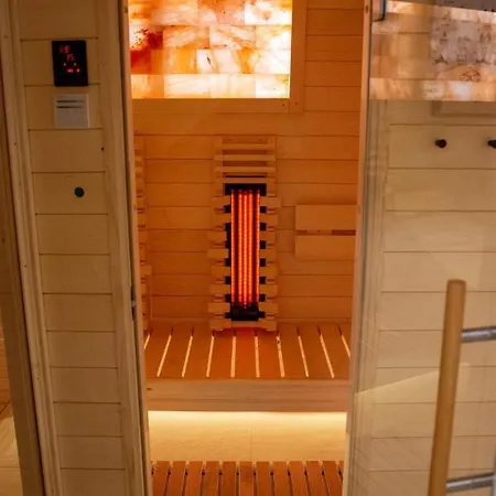 Sauna Near Centre/airport Daire Prag