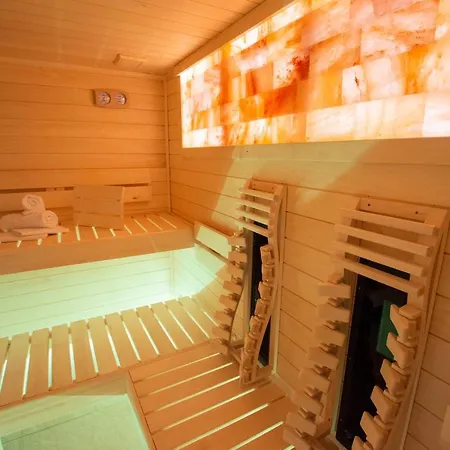 Sauna Near Centre/airport Daire *