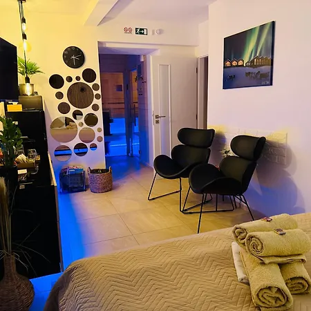 Sauna Near Centre/airport Daire Prag